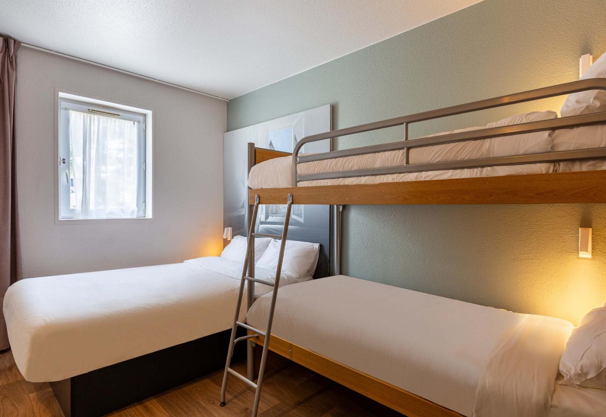 B&B Hotel Chartres Le Coudray Ngoại thất bức ảnh