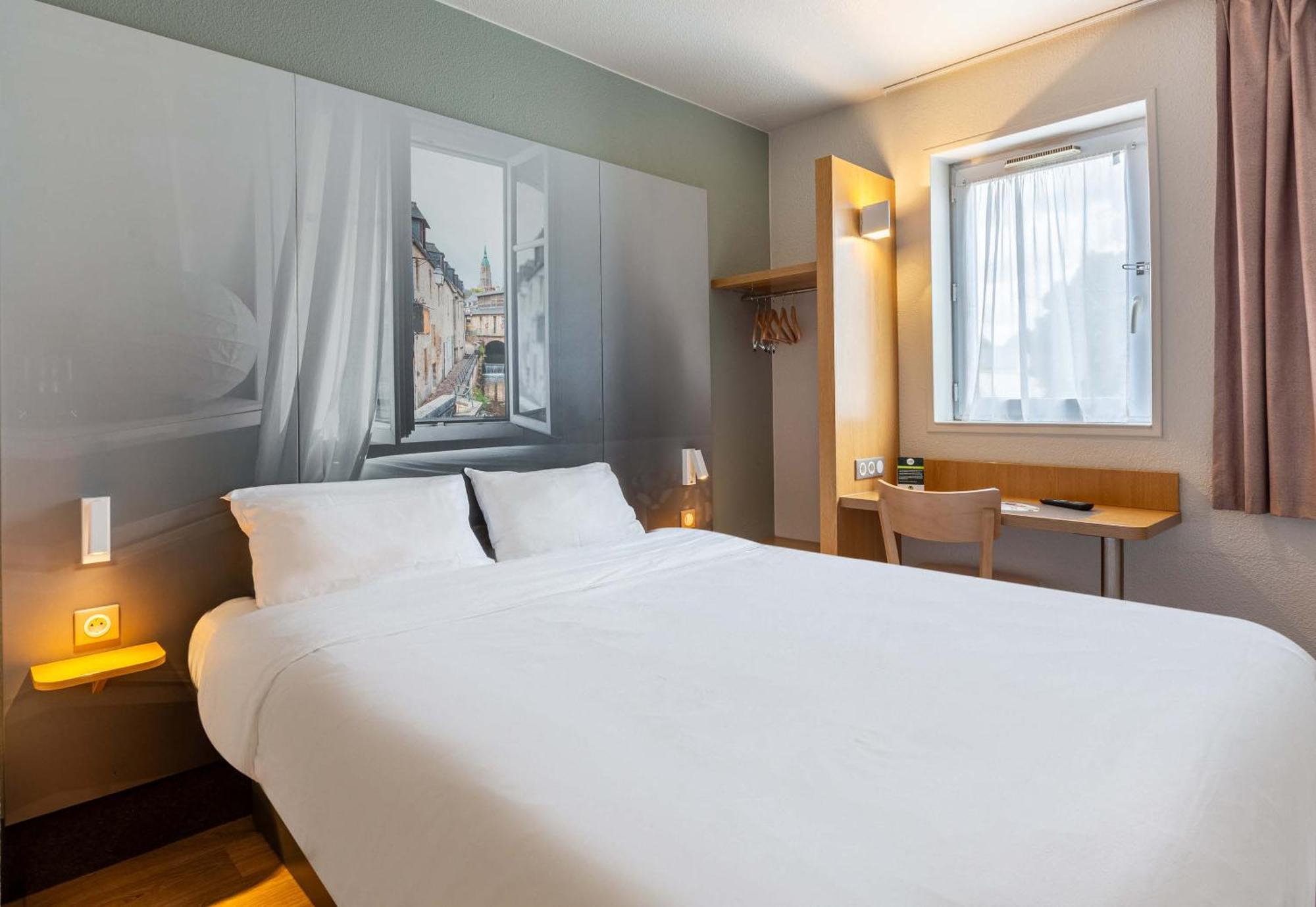 B&B Hotel Chartres Le Coudray Ngoại thất bức ảnh
