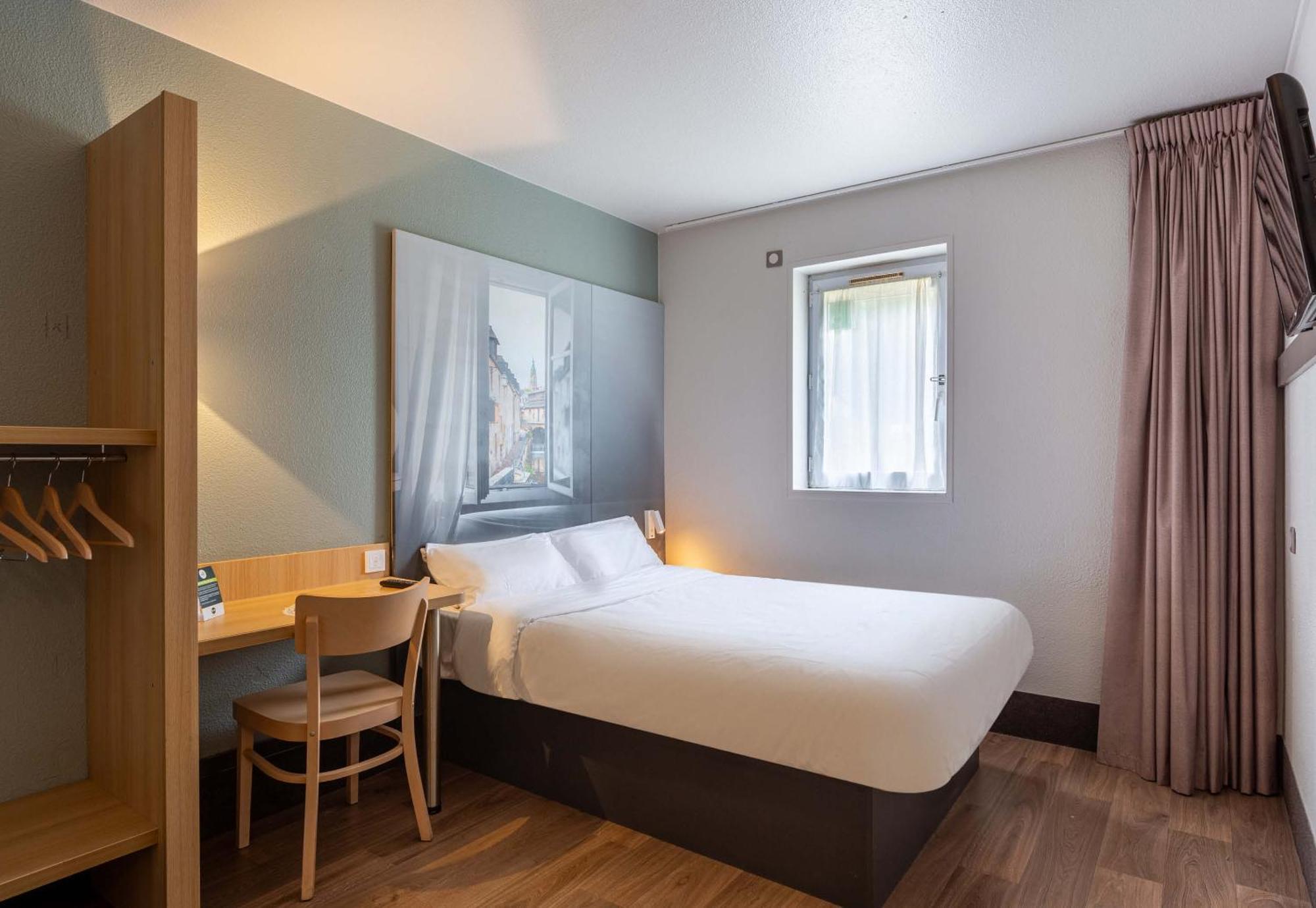 B&B Hotel Chartres Le Coudray Ngoại thất bức ảnh