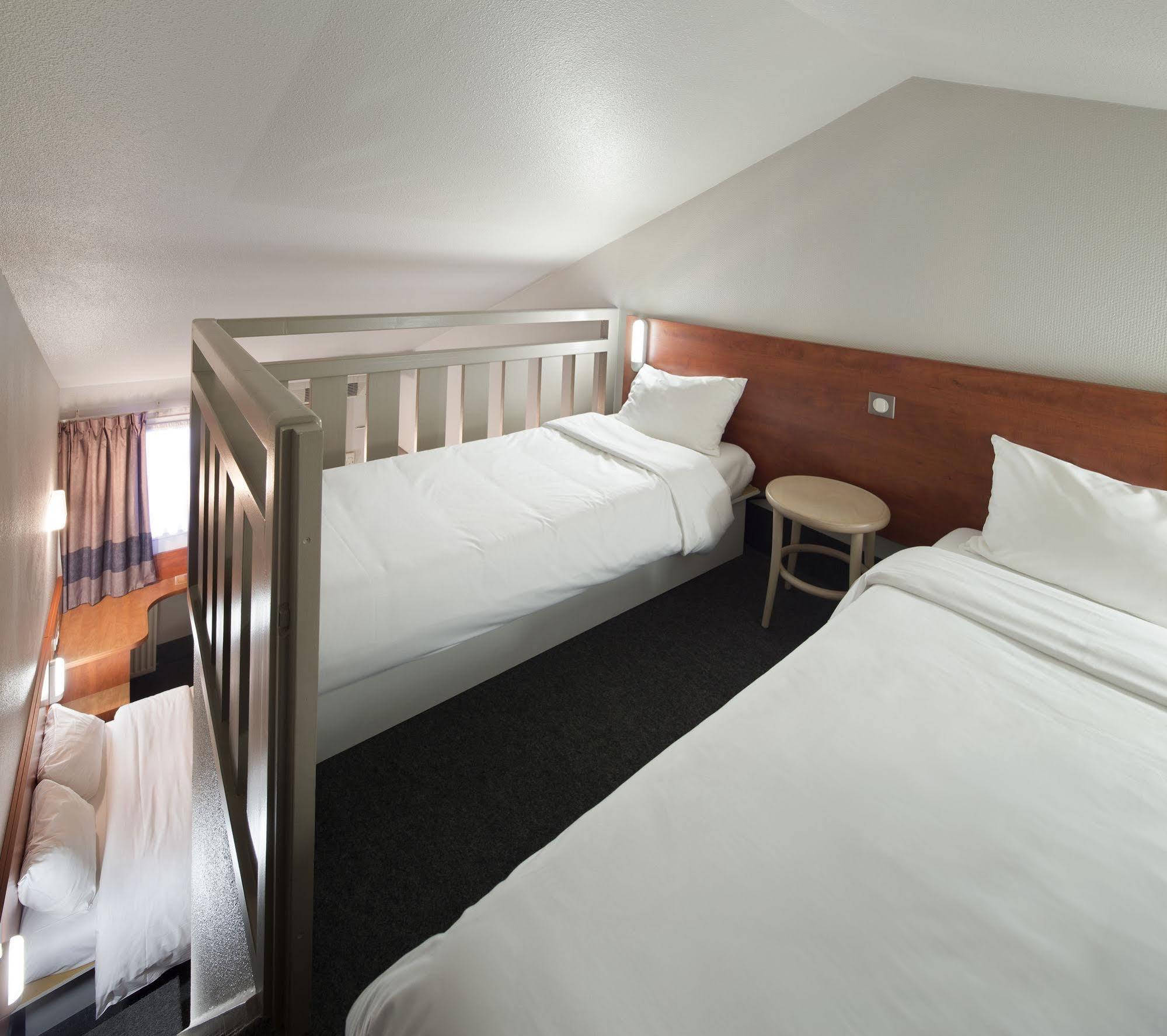 B&B Hotel Chartres Le Coudray Ngoại thất bức ảnh