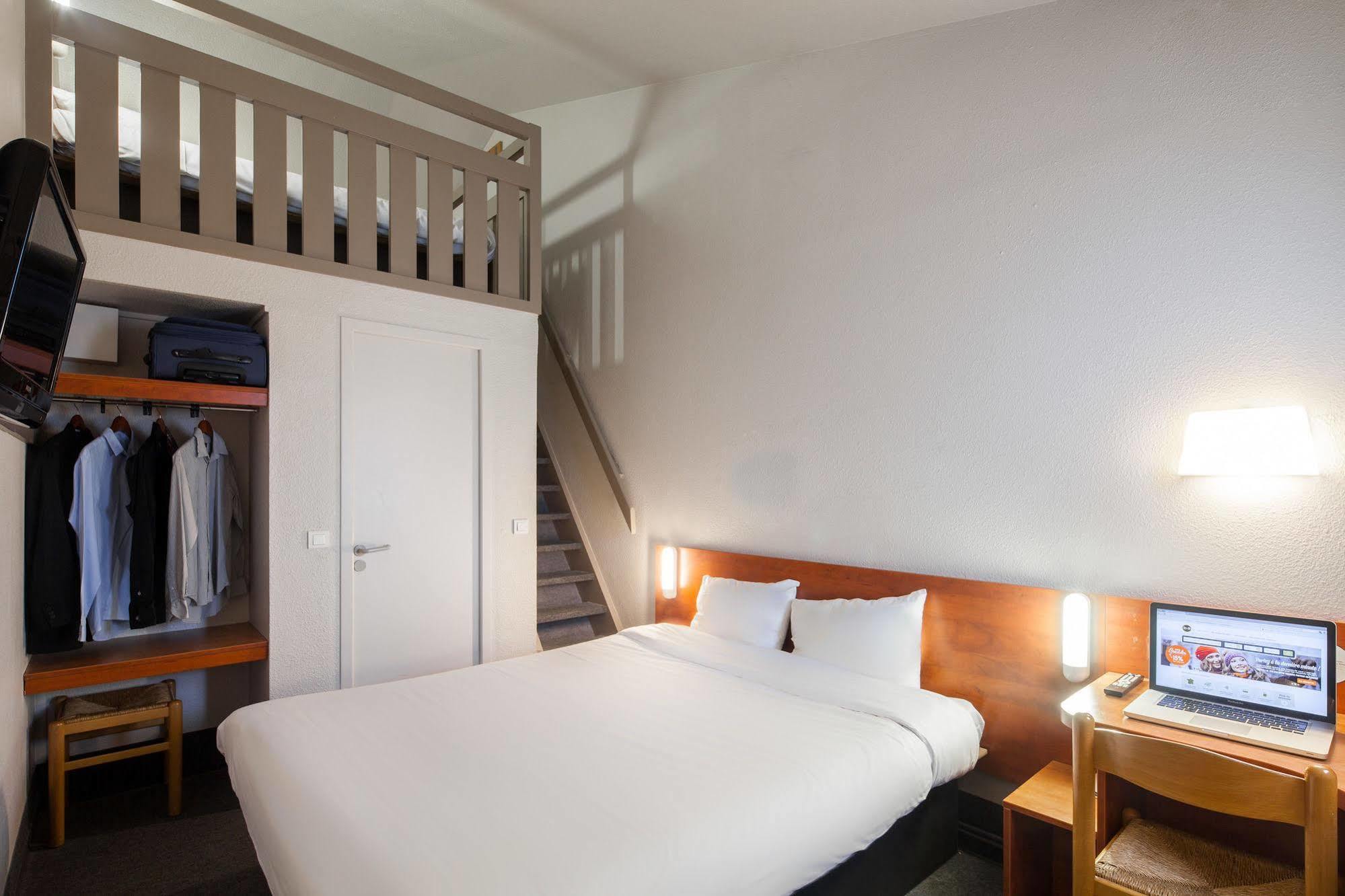 B&B Hotel Chartres Le Coudray Ngoại thất bức ảnh